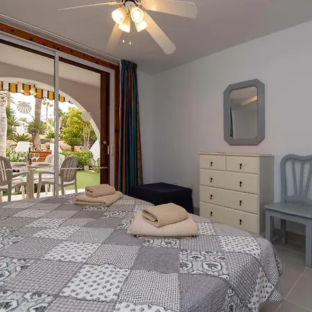 Apartment Parque Santiago Iii 216 - One Bed On Ground Floor With Enclosed Garden Playa de las Americas (Tenerife)